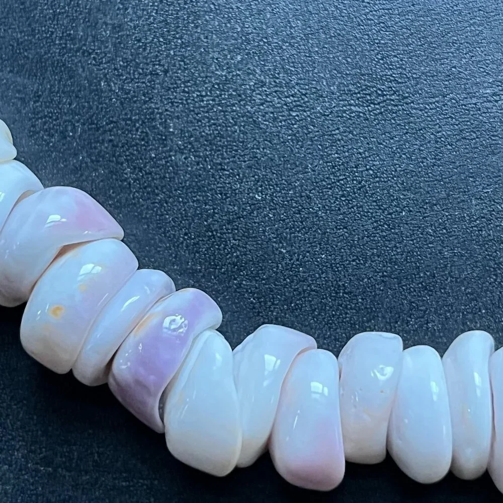 VINTAGE HAWAIIAN GENUINE PUKA SHELL NECKLACE EXTRA LARGE SHELLS  20